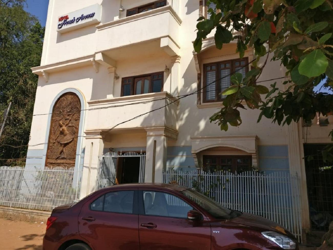 French Avenue Hotel Mahe Buitenkant foto