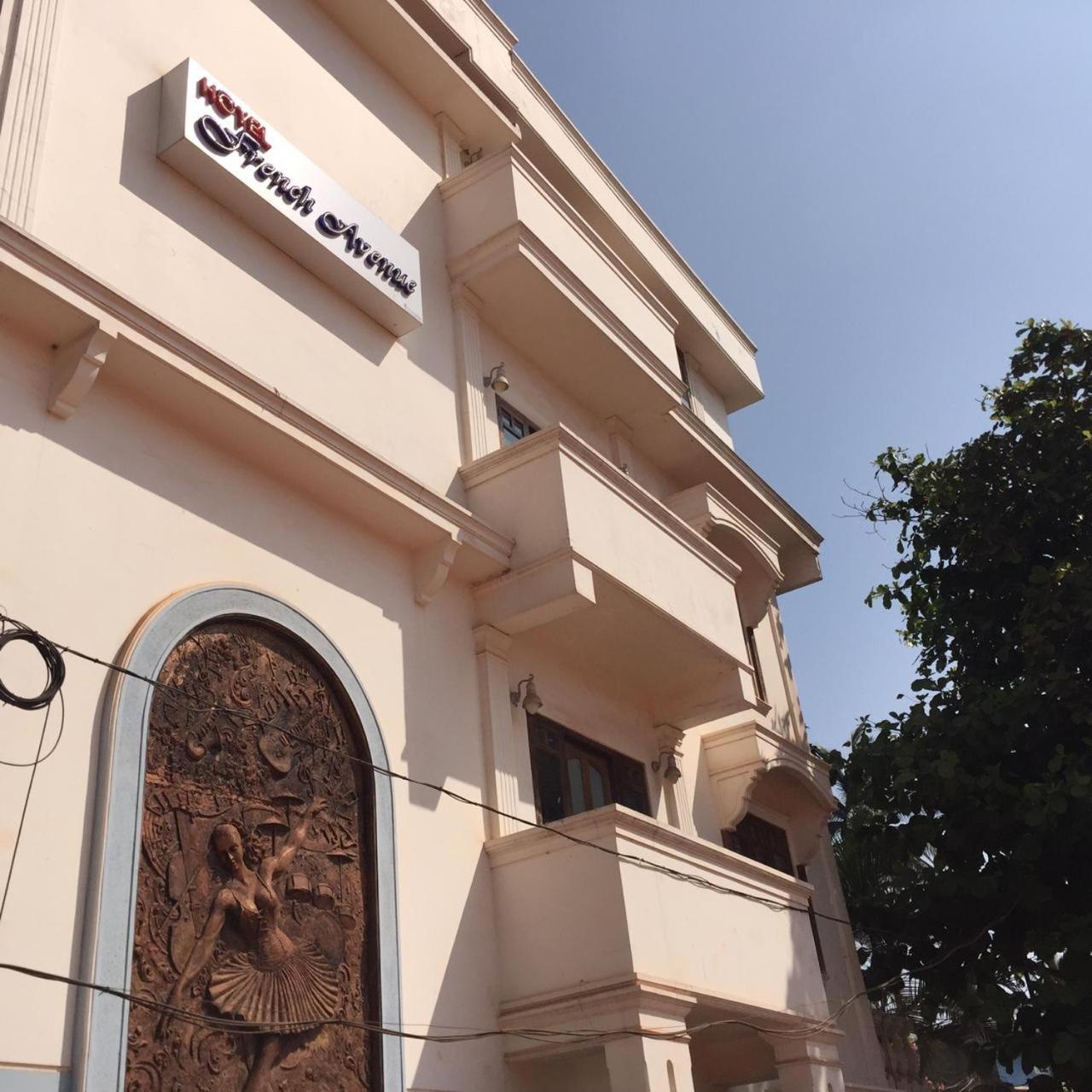 French Avenue Hotel Mahe Buitenkant foto