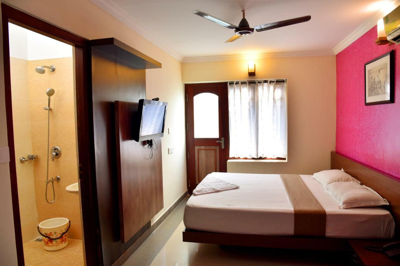French Avenue Hotel Mahe Kamer foto
