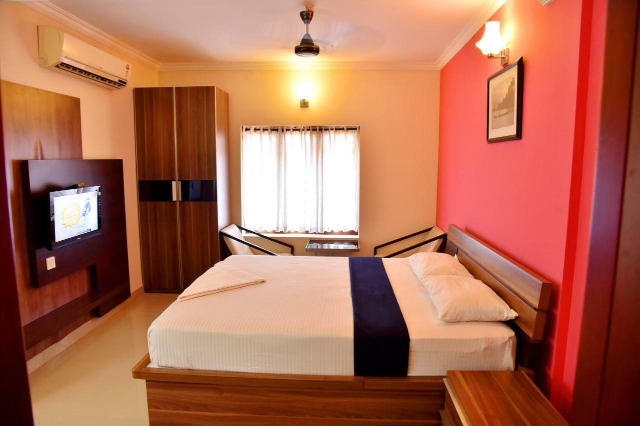 French Avenue Hotel Mahe Kamer foto